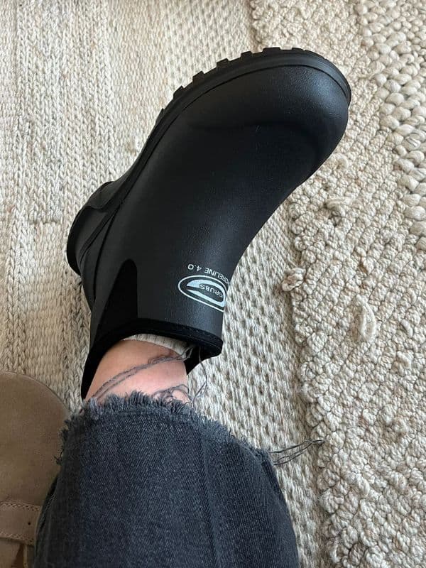 Grubs superlite shoreline 4.0 black
